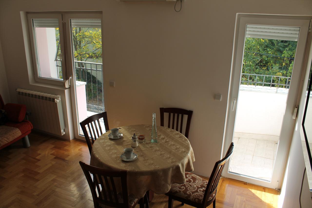 Calm Apartment Belgrade Exterior photo
